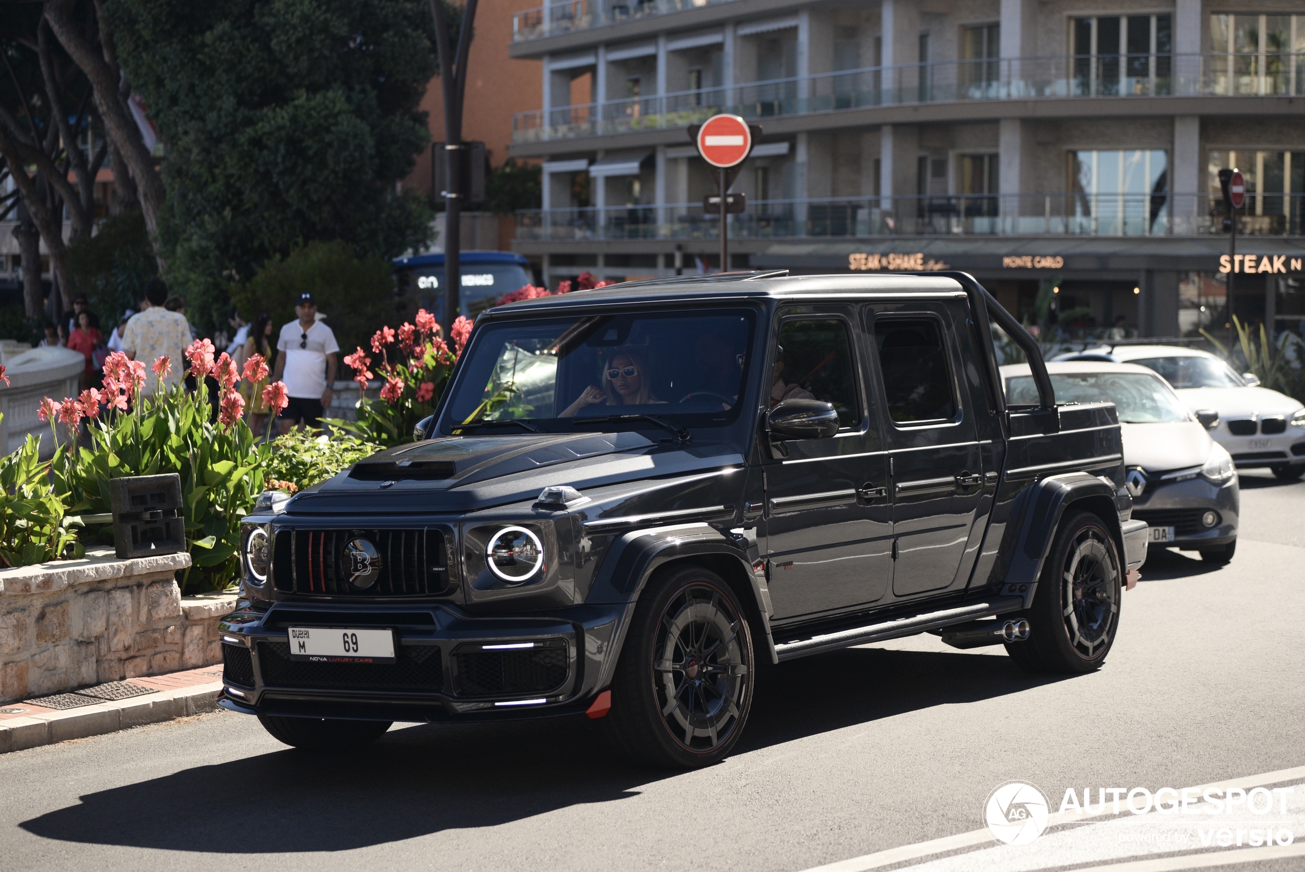 A Brabus P900 Rocket Edition shows up in Monaco