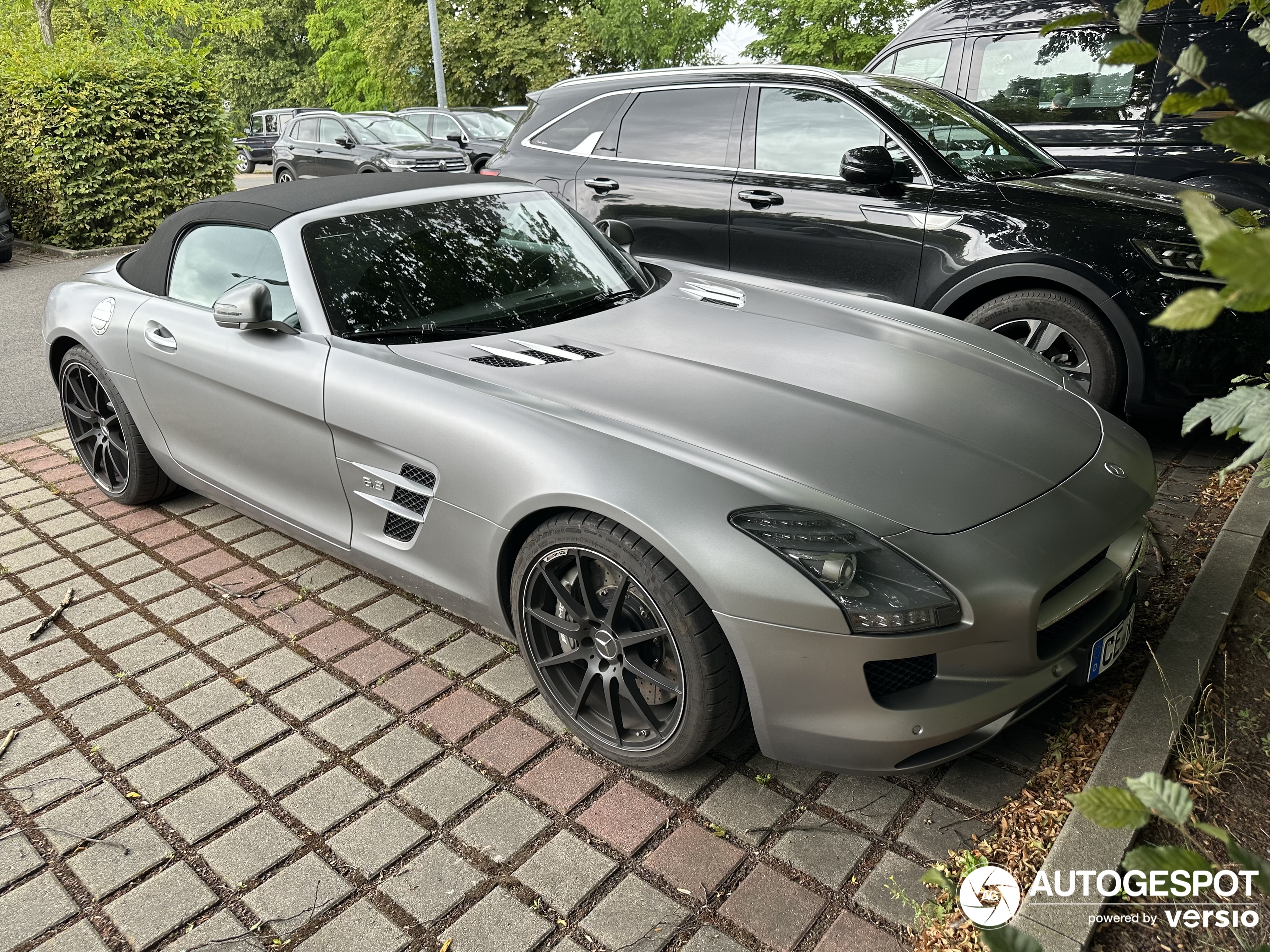 Mercedes-Benz SLS AMG GT Roadster