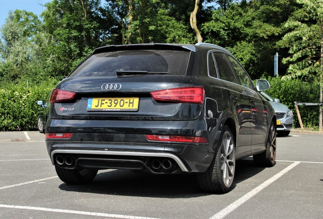 Audi RS Q3 2015