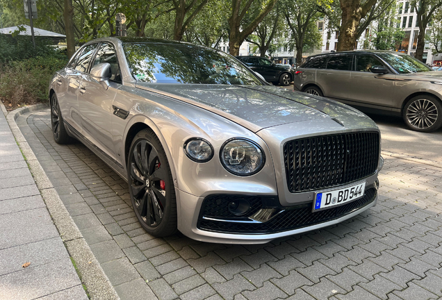 Bentley Flying Spur Hybrid S