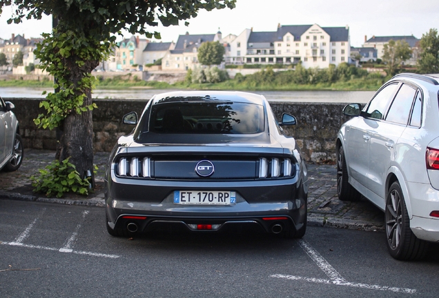 Ford Mustang GT 2015