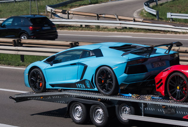 Lamborghini Aventador LP700-4