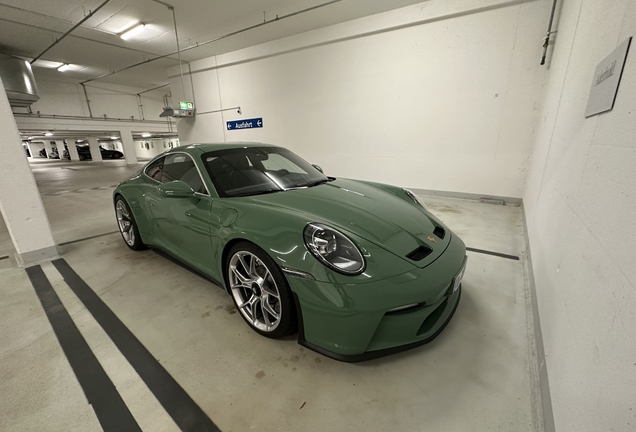 Porsche 992 GT3 Touring