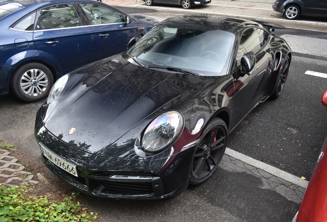 Porsche 992 Turbo