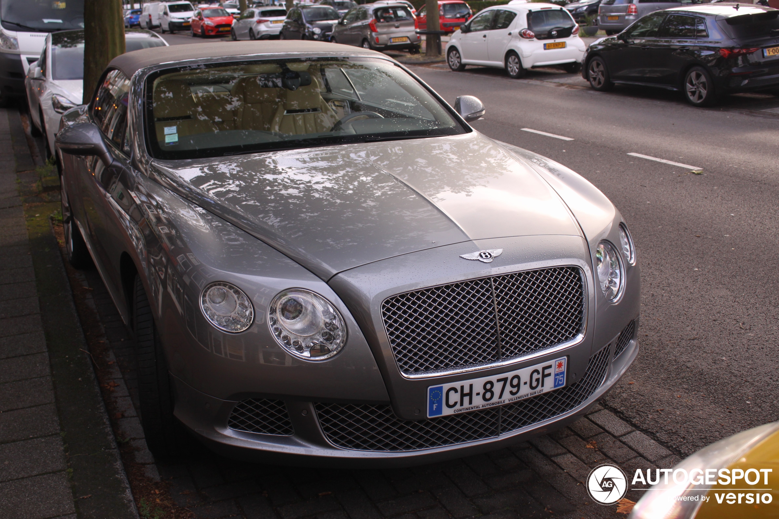 Bentley Continental GTC 2012