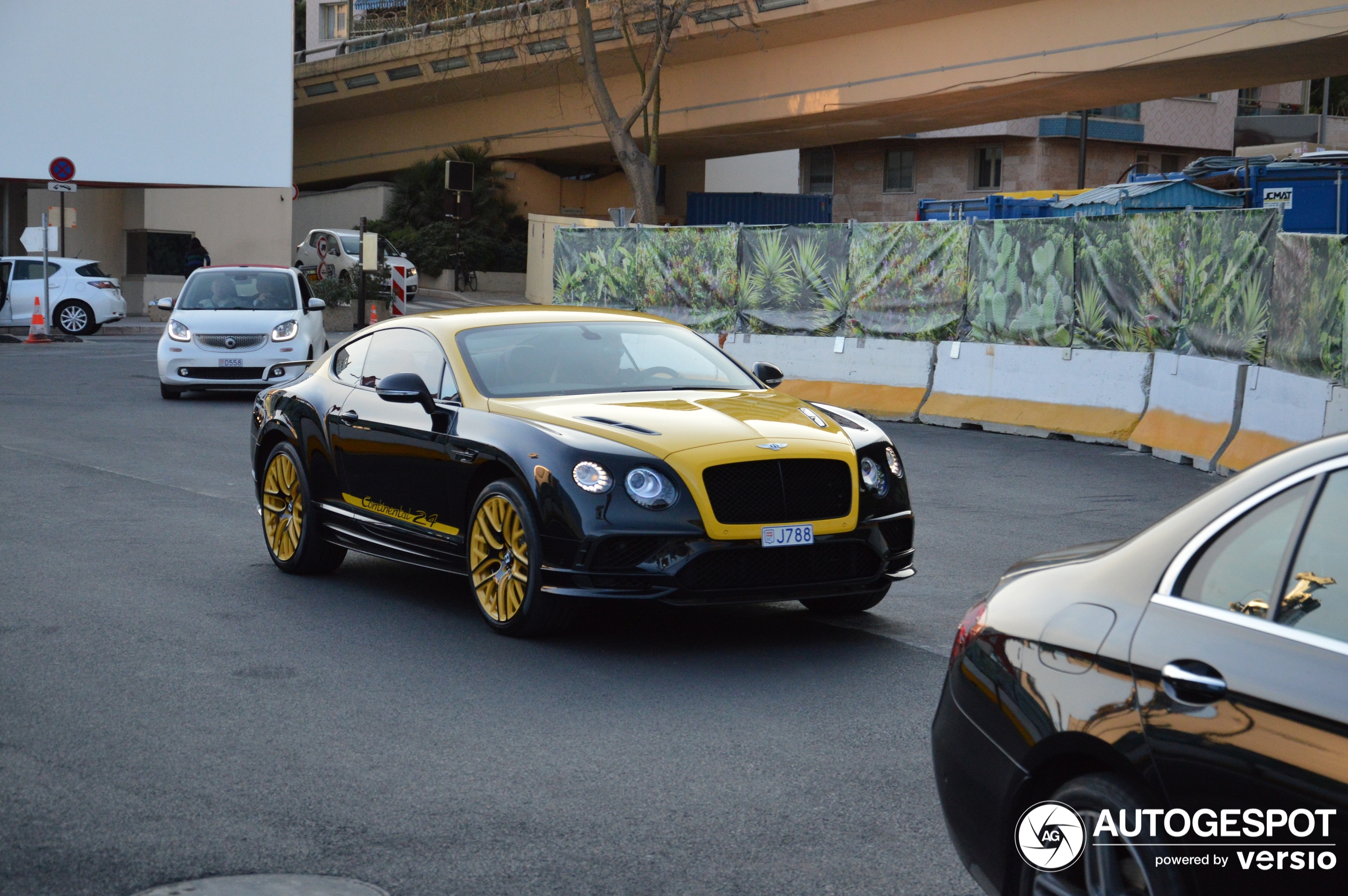 Bentley Continental Supersports Coupé 2018 24 Edition