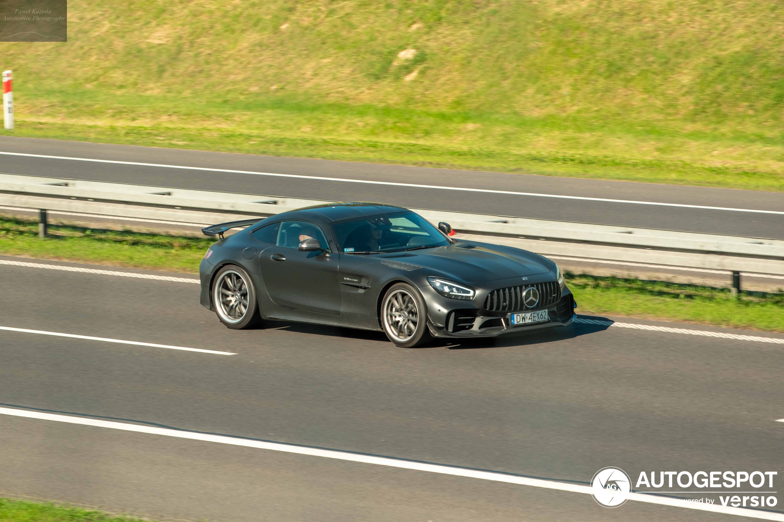 Mercedes-AMG GT R Pro C190