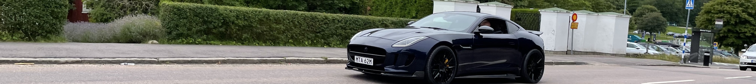 Jaguar F-TYPE R AWD Coupé