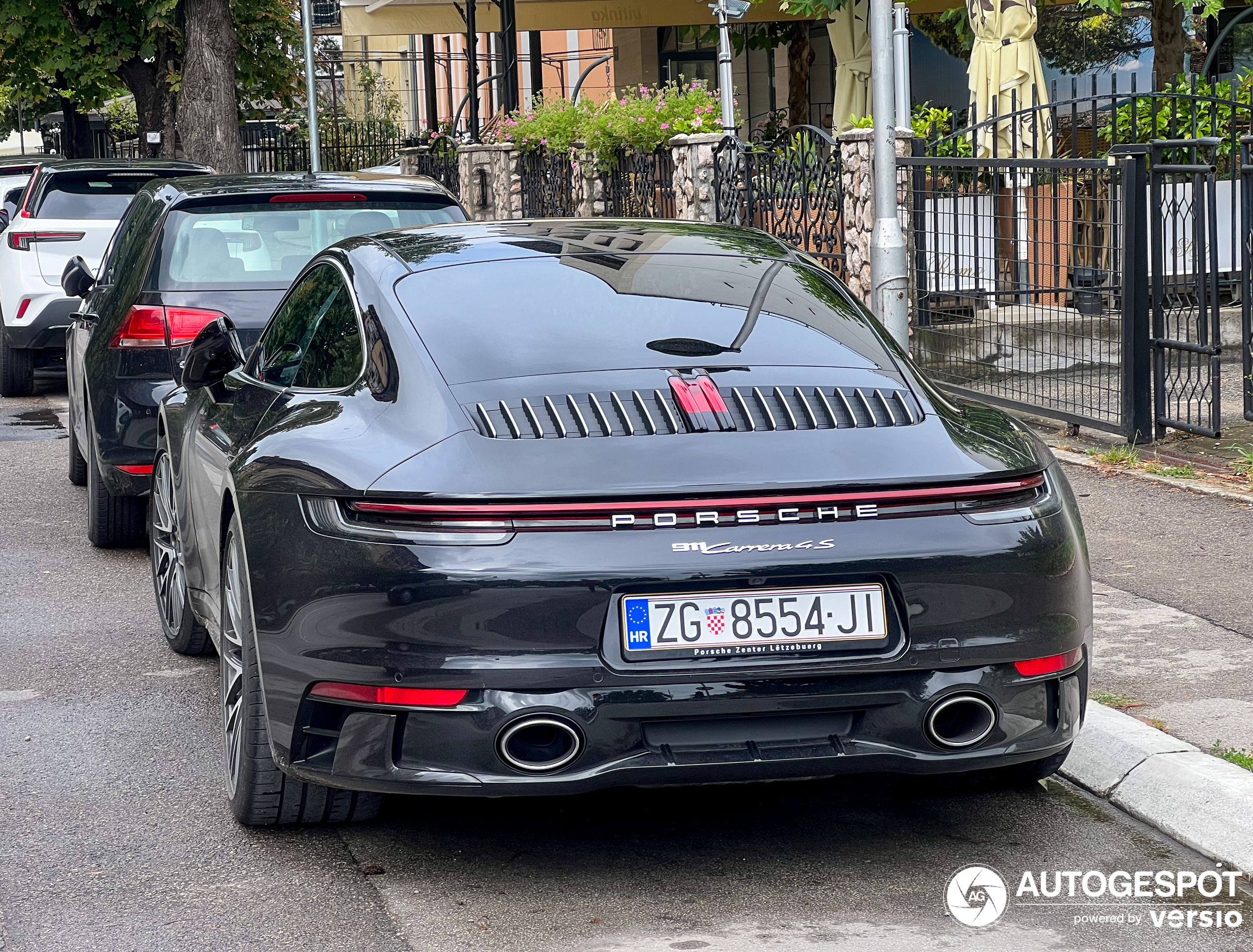 Porsche 992 Carrera 4S