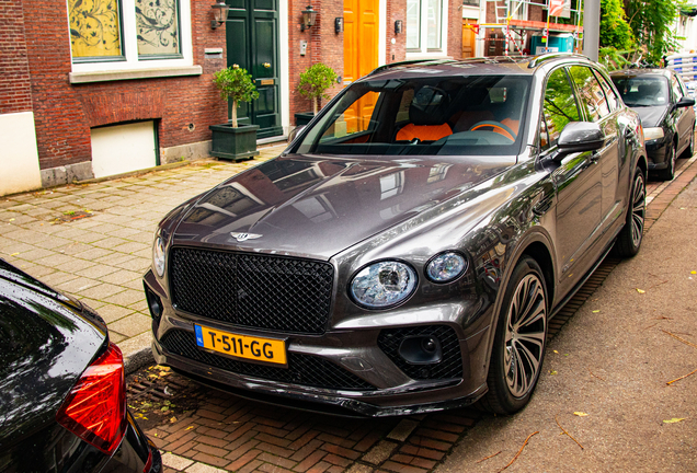 Bentley Bentayga Hybrid Azure