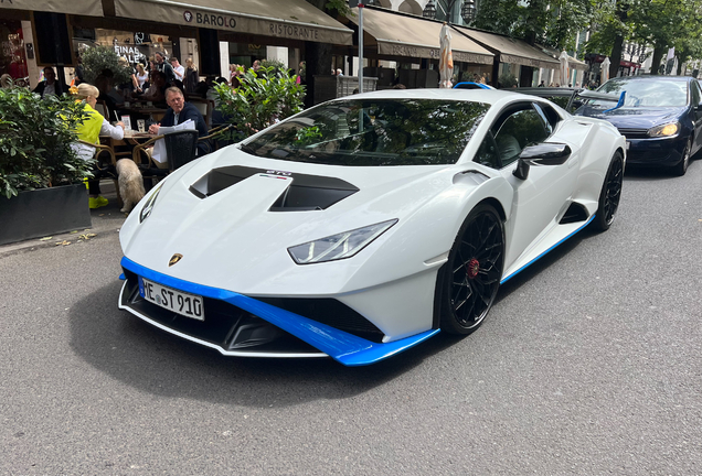 Lamborghini Huracán LP640-2 STO