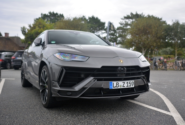 Lamborghini Urus S