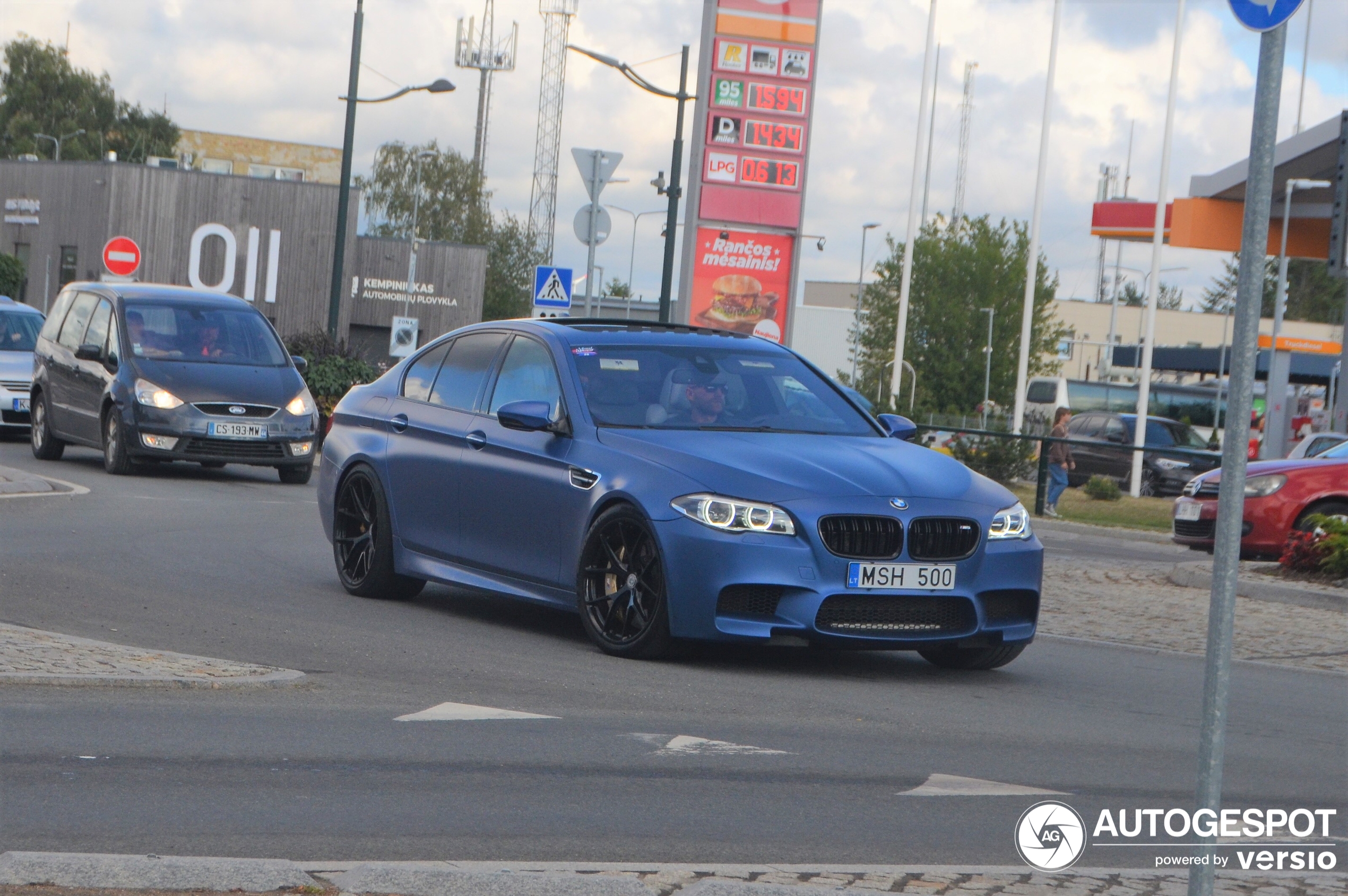 BMW M5 F10 2014