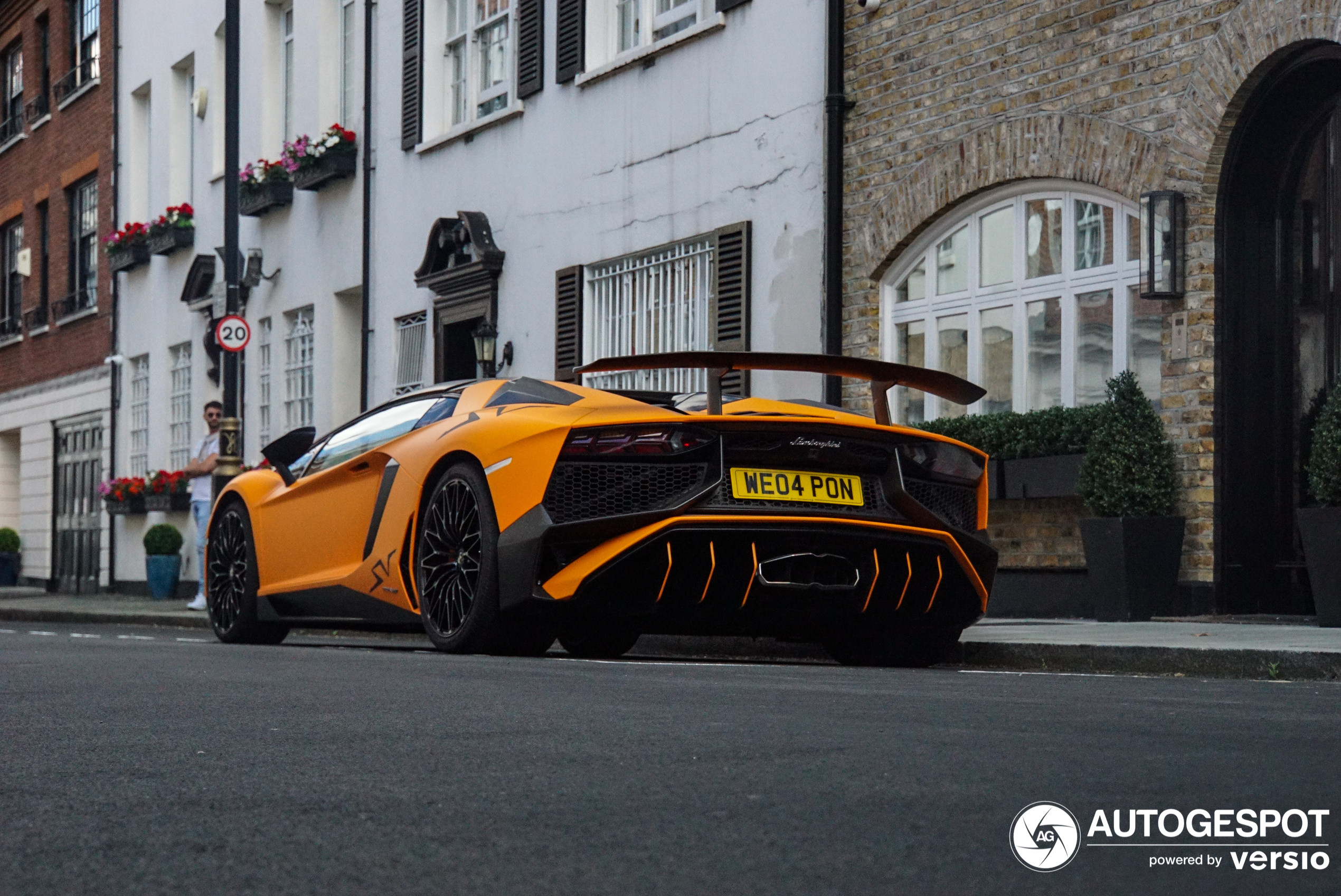 Lamborghini Aventador LP750-4 SuperVeloce Roadster