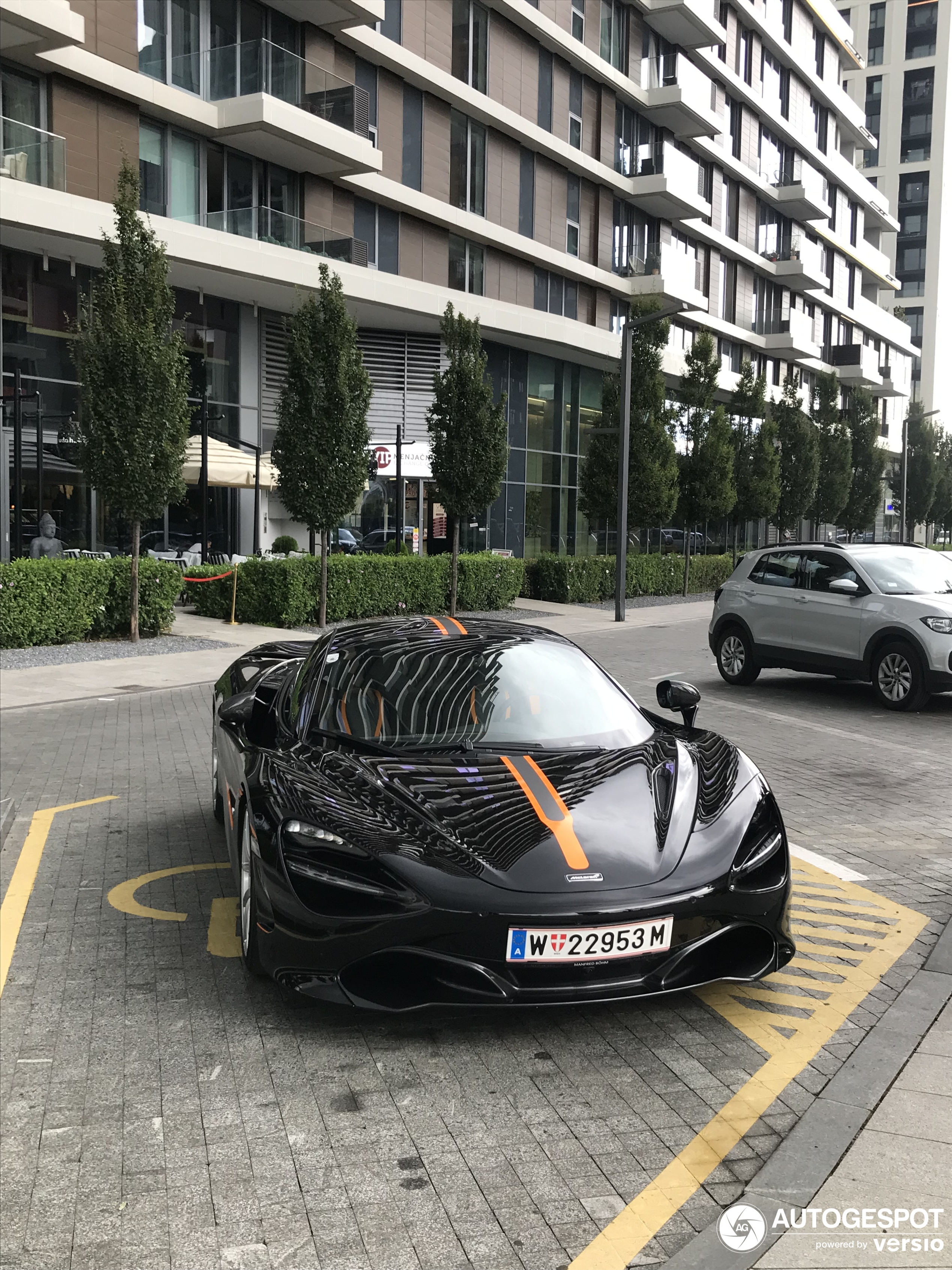 McLaren 720S