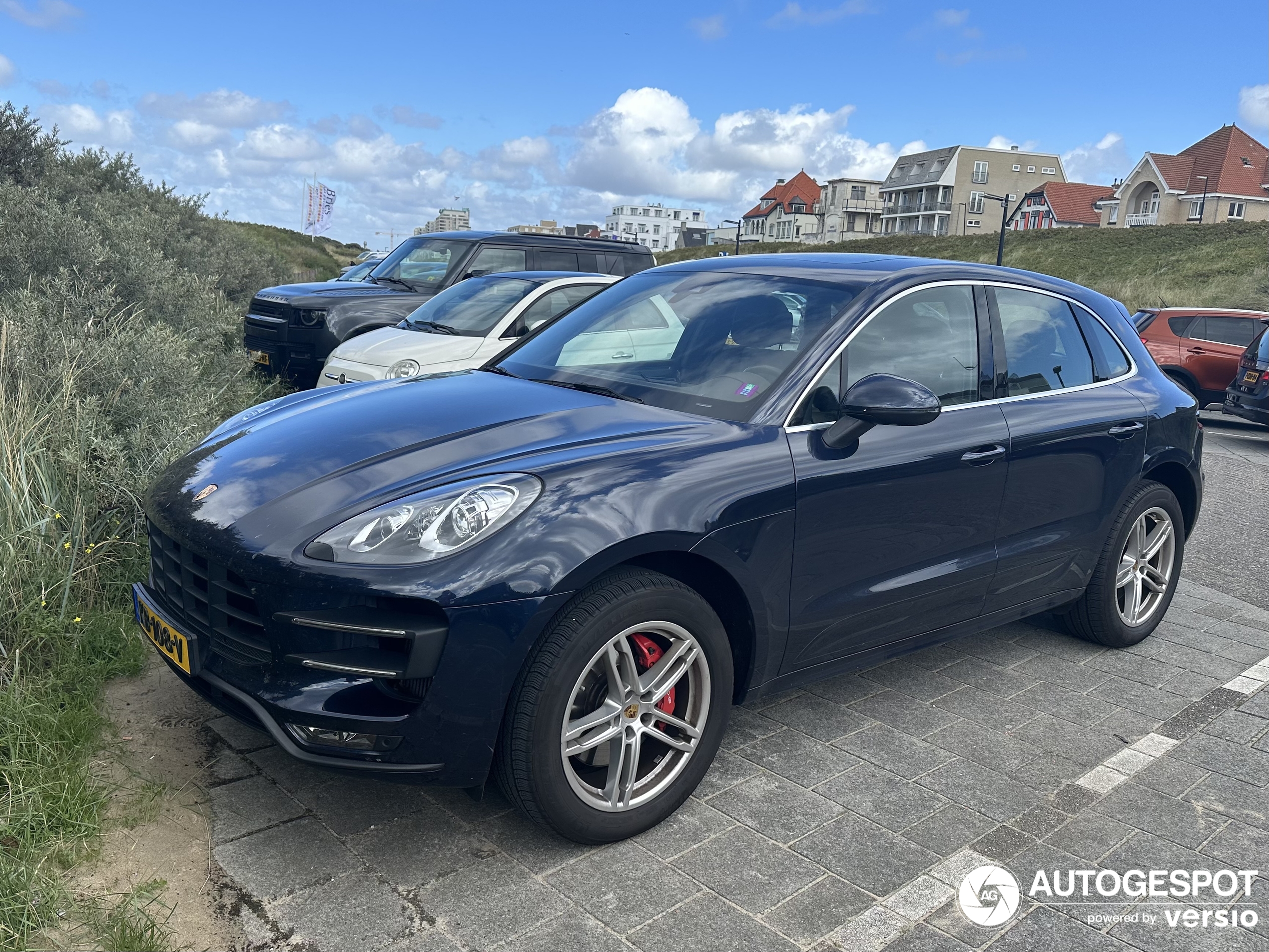 Porsche 95B Macan Turbo