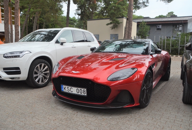 Aston Martin DBS Superleggera