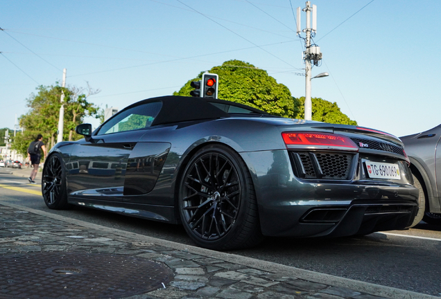 Audi R8 V10 Spyder 2016