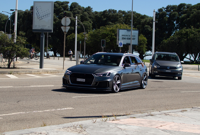 Audi RS4 Avant B9