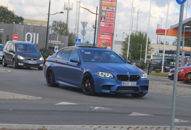 BMW M5 F10 2014