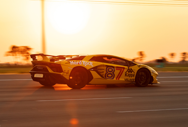 Lamborghini Aventador LP770-4 SVJ