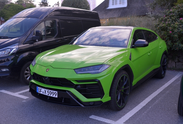 Lamborghini Urus