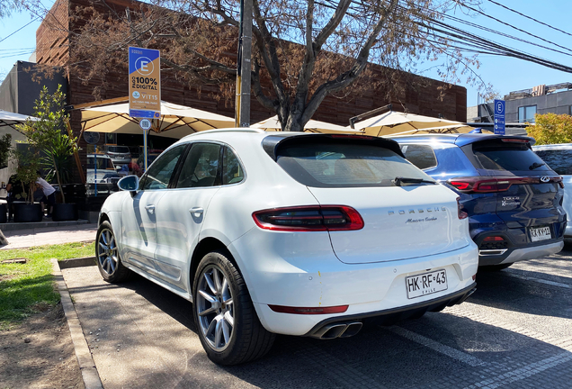 Porsche 95B Macan Turbo