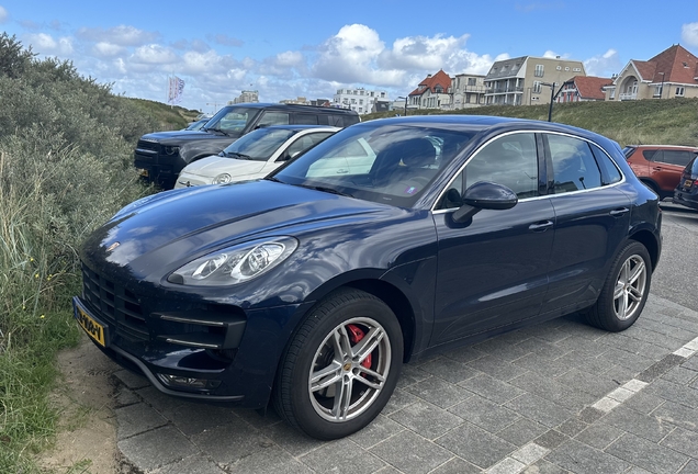 Porsche 95B Macan Turbo