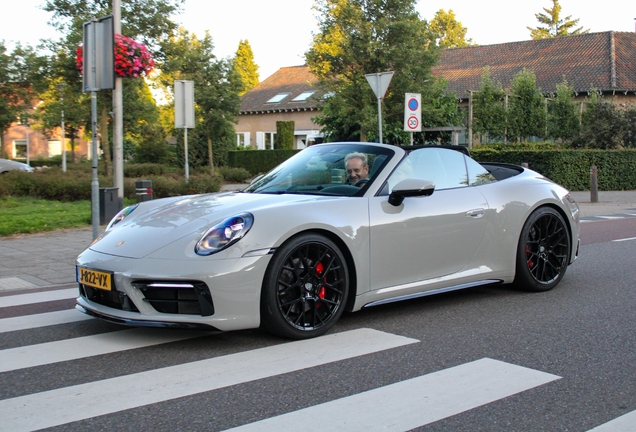 Porsche 992 Carrera S Cabriolet