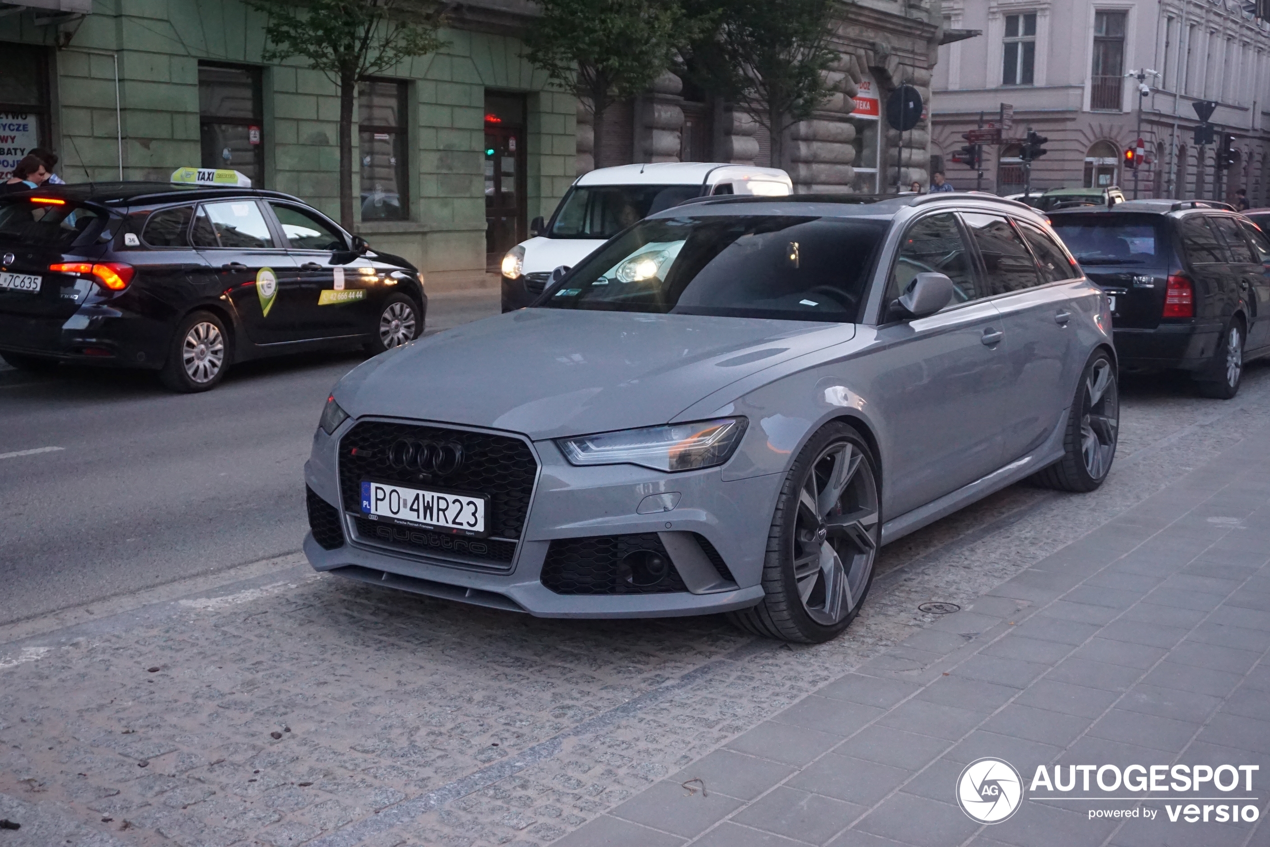 Audi RS6 Avant C7 2015