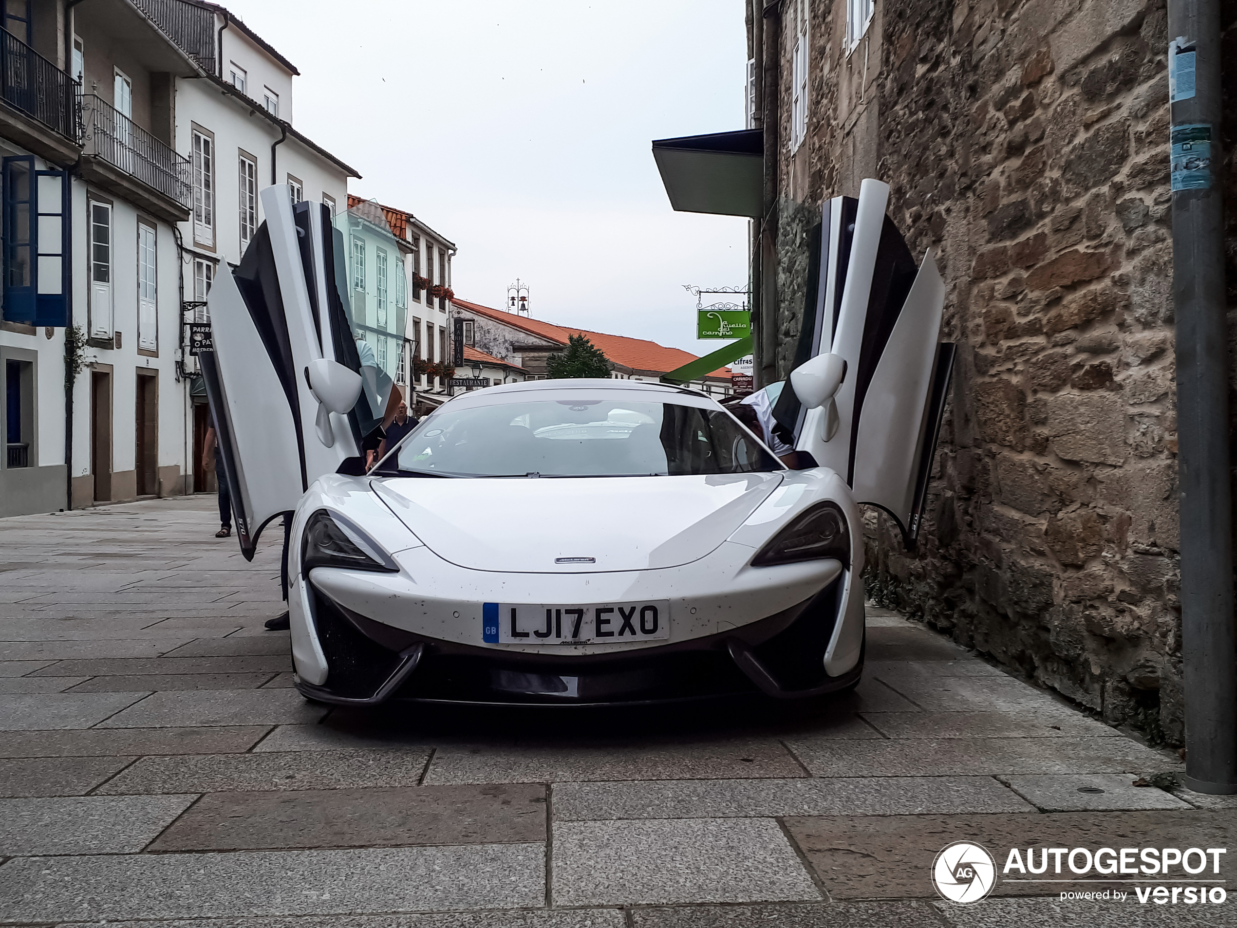 McLaren 570S