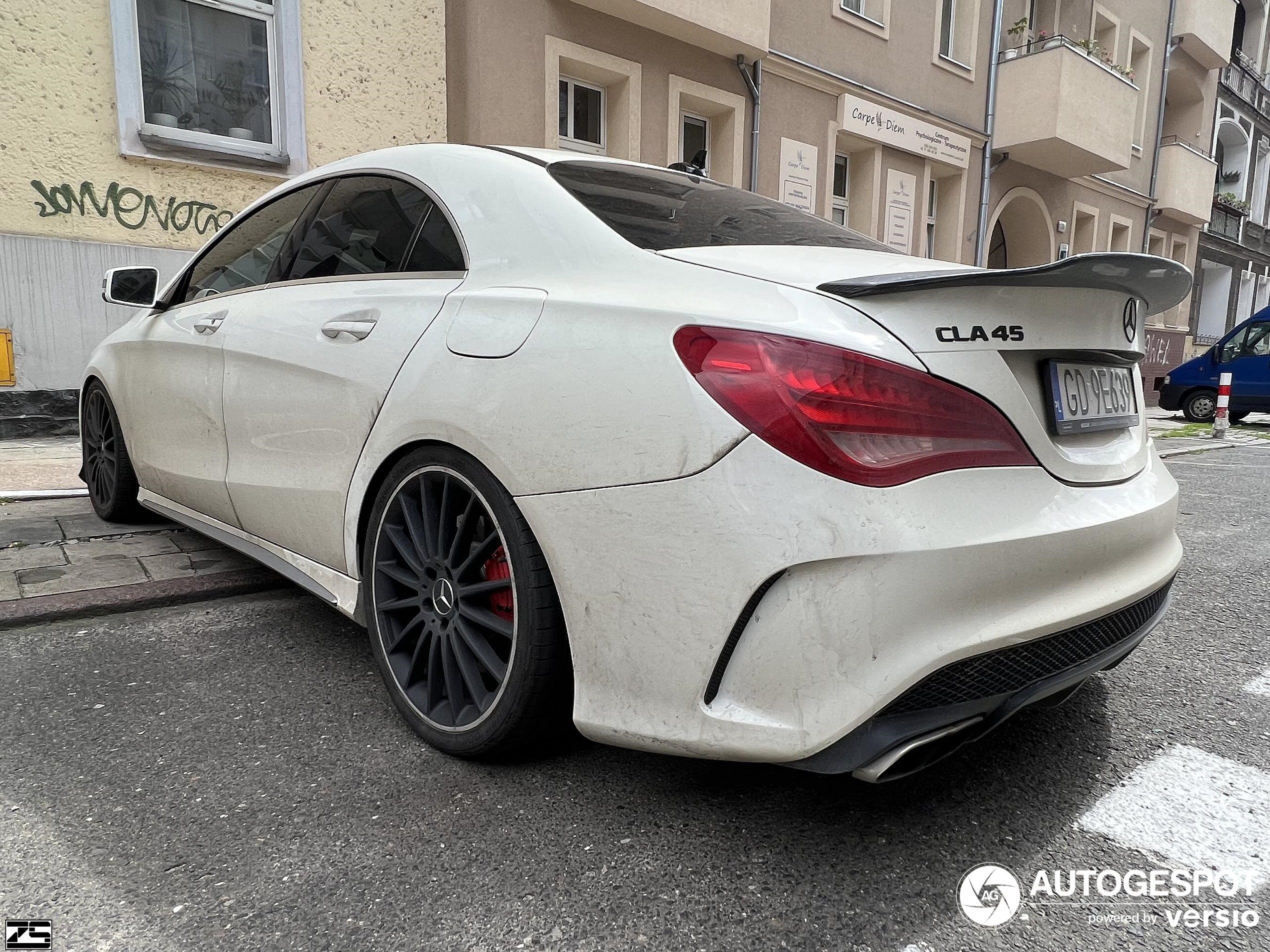 Mercedes-Benz CLA 45 AMG C117