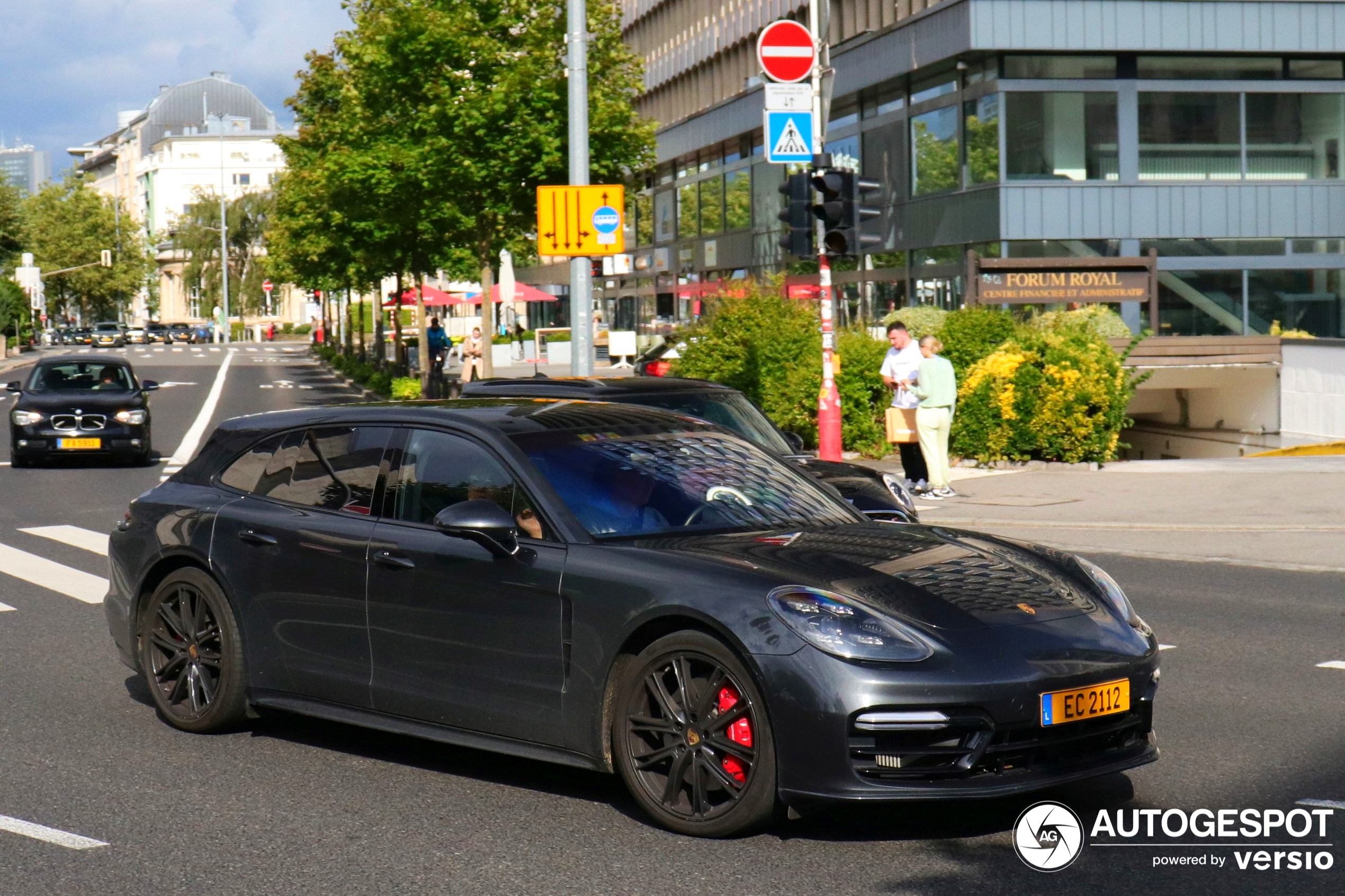 Porsche 971 Panamera GTS Sport Turismo