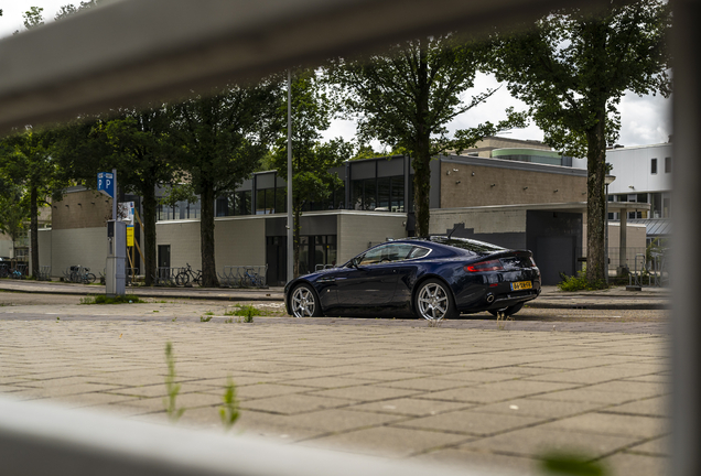 Aston Martin V8 Vantage