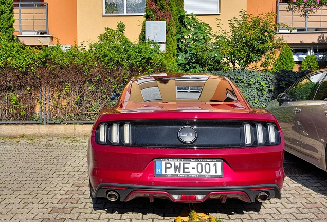 Ford Mustang GT 2015