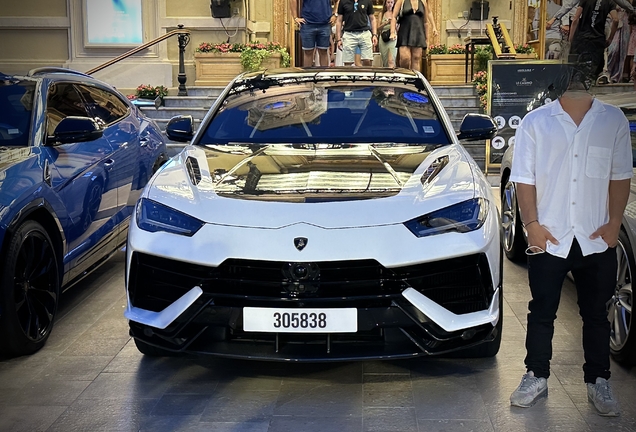 Lamborghini Urus Performante