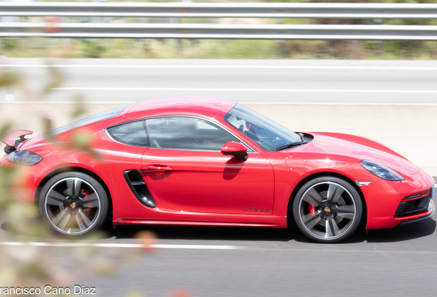 Porsche 718 Cayman GTS 4.0