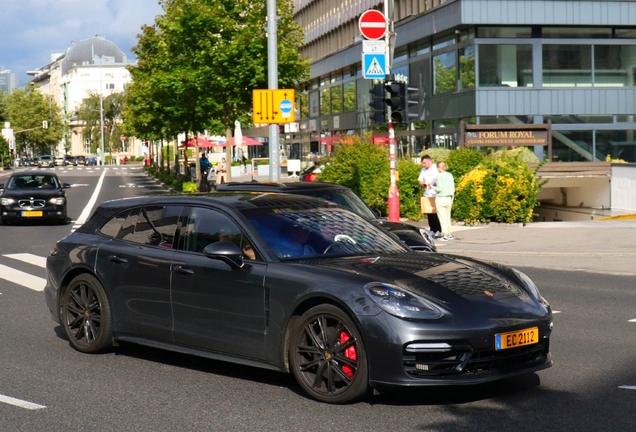 Porsche 971 Panamera GTS Sport Turismo