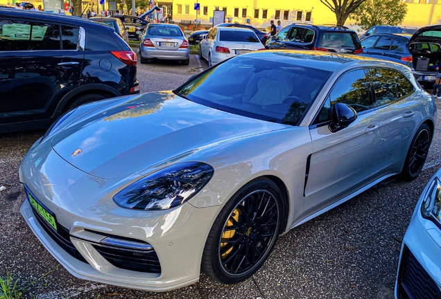 Porsche 971 Panamera Turbo S E-Hybrid Sport Turismo