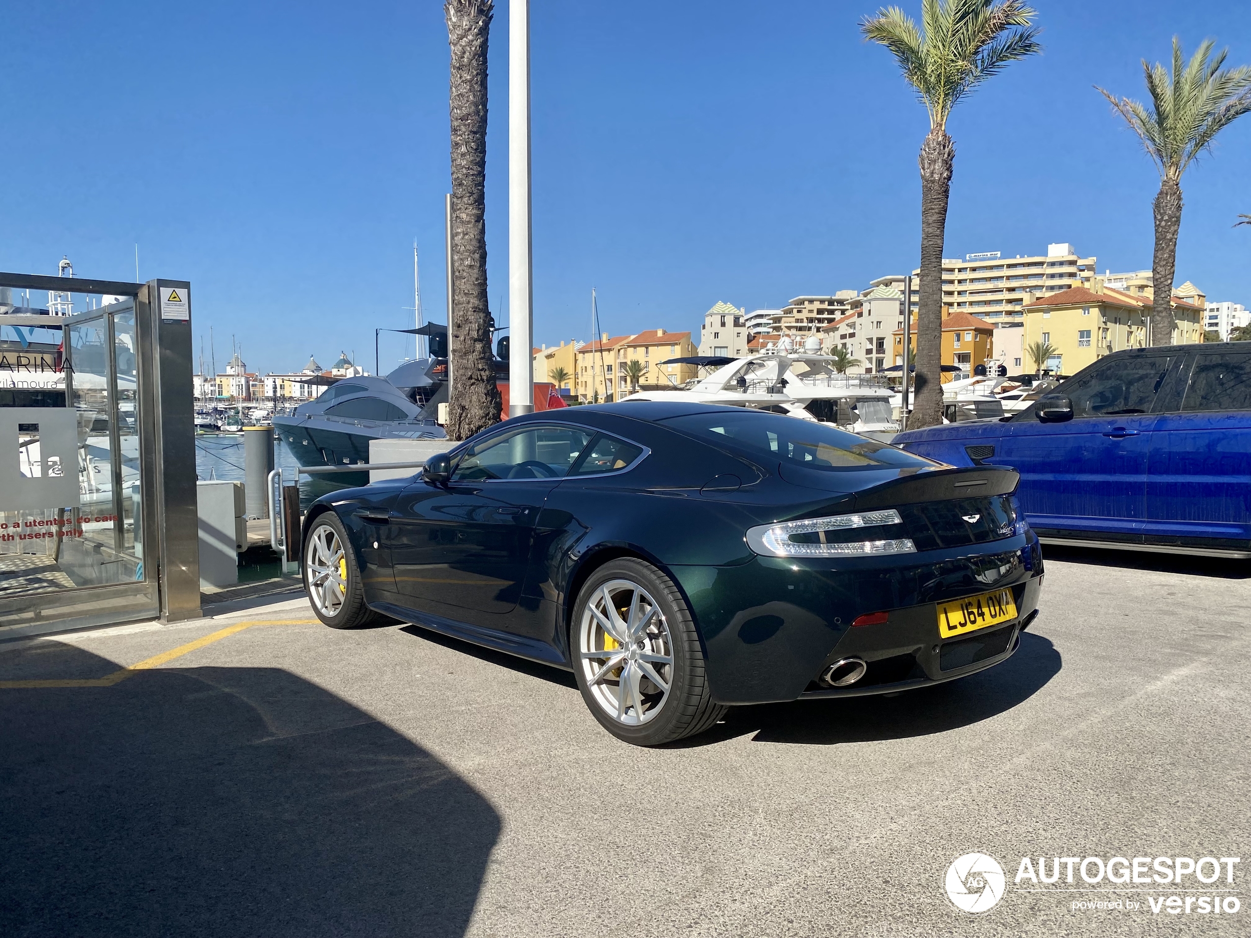 Aston Martin V8 Vantage S