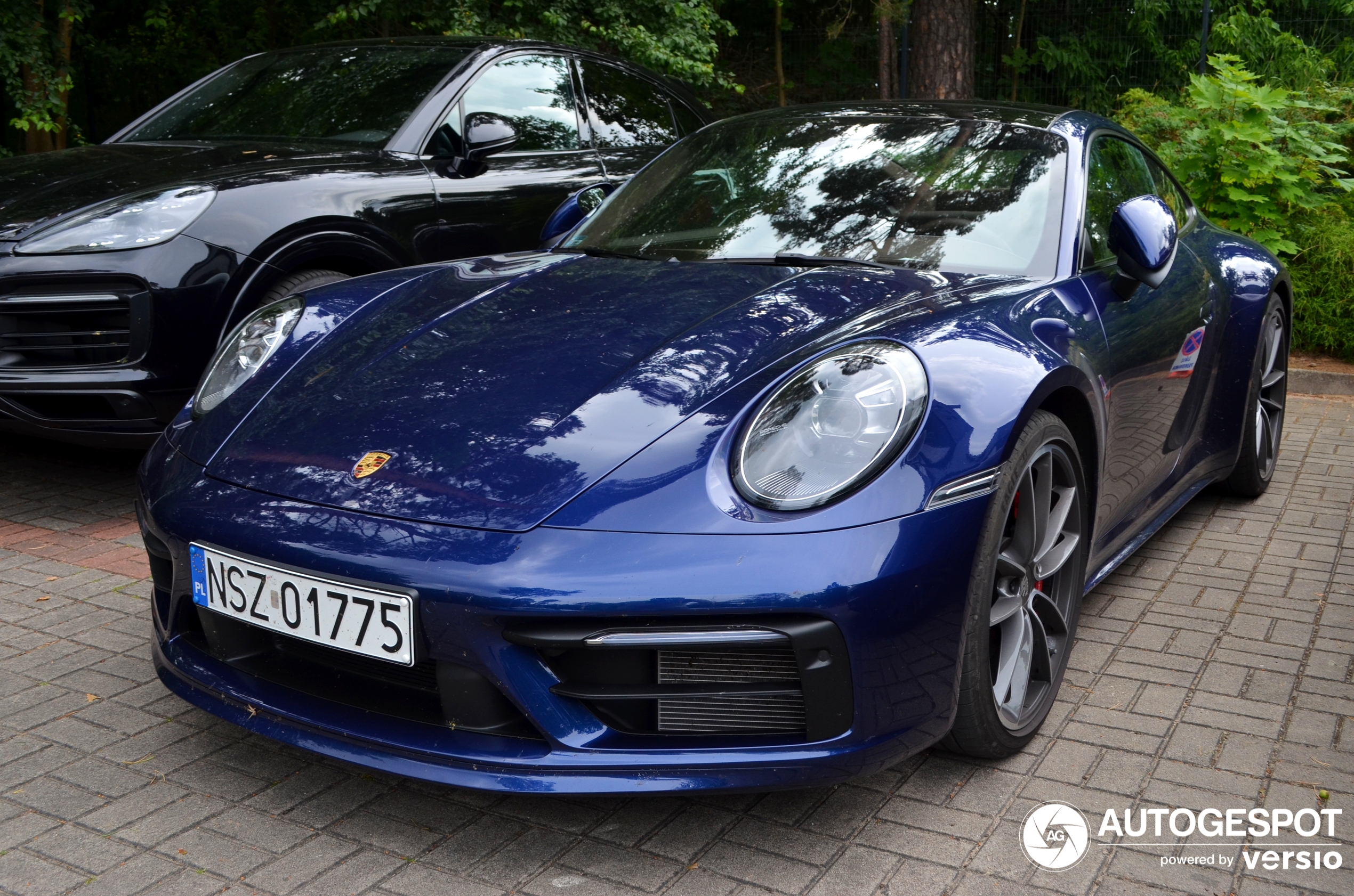 Porsche 992 Carrera 4S