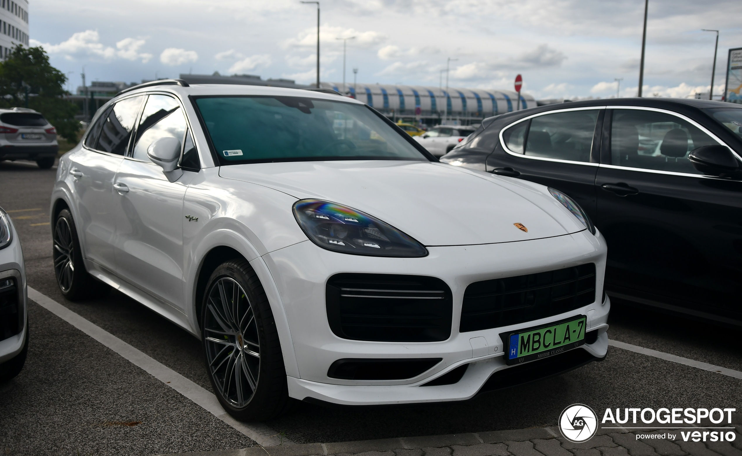 Porsche TechArt Cayenne Turbo S E-Hybrid