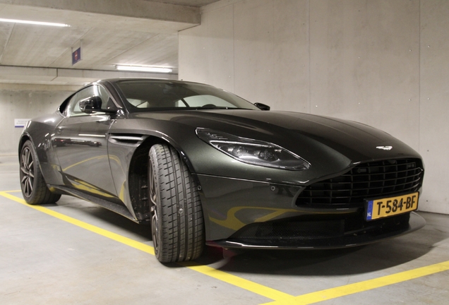 Aston Martin DB11 V8