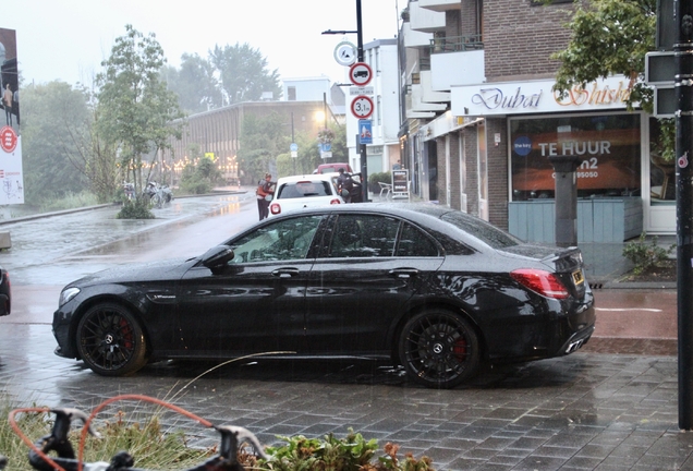 Mercedes-AMG C 63 S W205