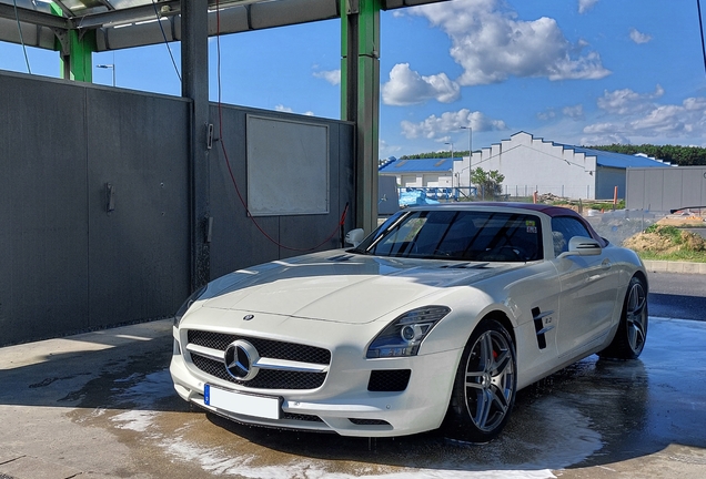 Mercedes-Benz SLS AMG Roadster