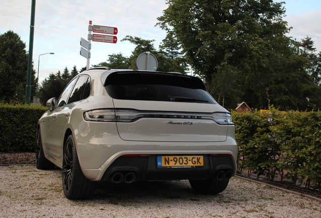 Porsche 95B Macan GTS MkIII