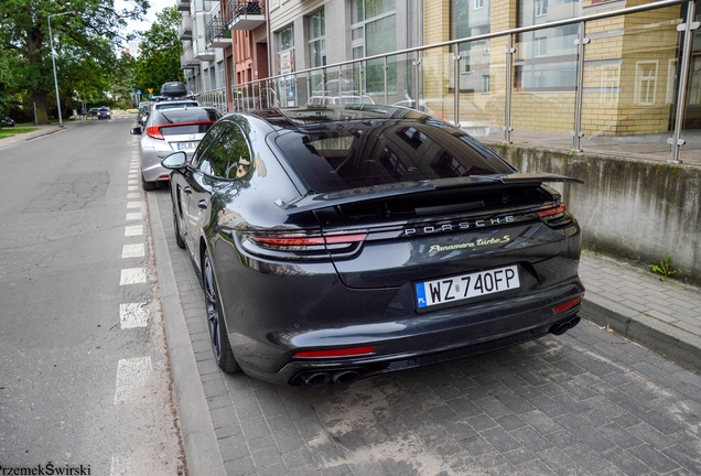 Porsche 971 Panamera Turbo S E-Hybrid