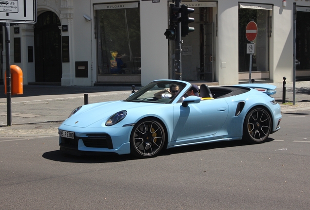 Porsche 992 Turbo Cabriolet