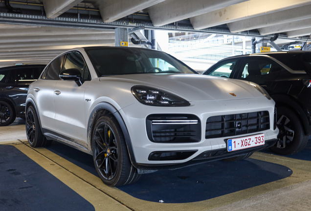 Porsche Cayenne Coupé Turbo S E-Hybrid