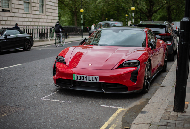 Porsche Taycan Turbo S